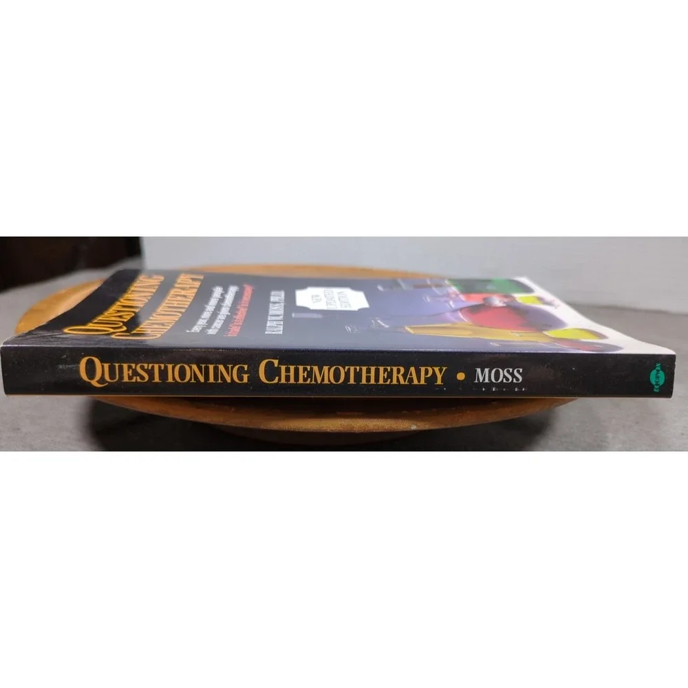 Questioning Chemotherapy Ralph W. Moss Third Edition 2004 Trade PB‎ - VERY GOOD